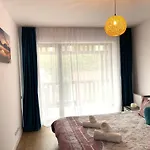 Luxury Tampa Bv * Braşov